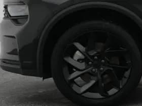 Lynk & 01 1 5 plug in hybrid 360 black zwarte hemel stuurverwarming nld auto thumbnail 21