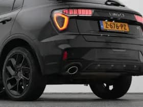 Lynk & 01 1 5 plug in hybrid 360 black zwarte hemel stuurverwarming nld auto thumbnail 22