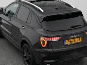 Lynk & 01 1 5 plug in hybrid 360 black zwarte hemel stuurverwarming nld auto thumbnail 25