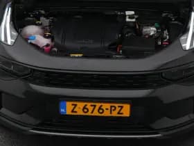 Lynk & 01 1 5 plug in hybrid 360 black zwarte hemel stuurverwarming nld auto thumbnail 31