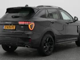 Lynk & 01 1 5 plug in hybrid 360 black zwarte hemel stuurverwarming nld auto thumbnail 6