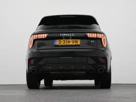 Lynk & 01 1 5 plug in hybrid 360 black zwarte hemel nld auto thumbnail 35