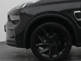 Lynk & 01 1 5 plug in hybrid 360 black zwarte hemel trekhaak nld auto thumbnail 21