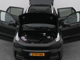 Lynk & 01 1 5 plug in hybrid 360 black zwarte hemel trekhaak nld auto thumbnail 27