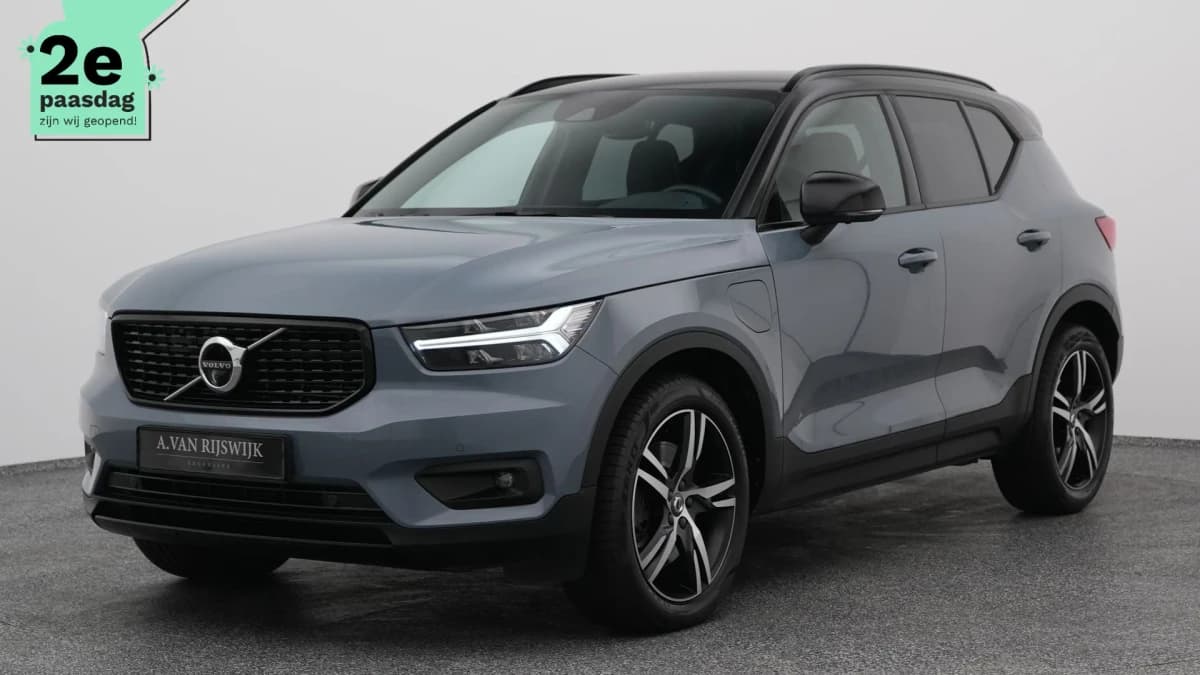 Volvo XC40 1 5 t5 twin engine r design 360 keyless memory — foto 1