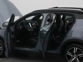 Volvo XC40 1 5 t5 twin engine r design 360 keyless memory thumbnail 33