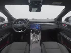 Lynk & 01 1 5 plug in hybrid 360 zwarte hemel nld auto thumbnail 3