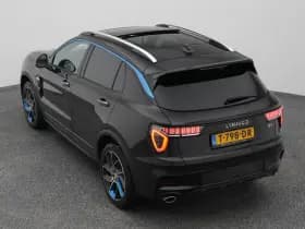 Lynk & 01 1 5 plug in hybrid 360 zwarte hemel nld auto thumbnail 25