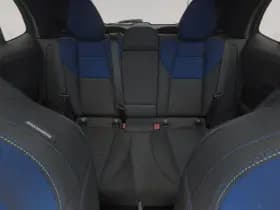 Lynk & 01 1 5 plug in hybrid 360 zwarte hemel nld auto thumbnail 4