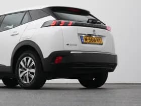 Peugeot E-2008 2008 ev blue lease active 50 kwh camera carplay thumbnail 22