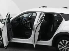 Peugeot E-2008 2008 ev blue lease active 50 kwh camera carplay thumbnail 33