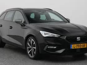 SEAT Leon 1 0 etsi dsg 7 sportstourer fr business intense camera adaptive trekhaak thumbnail 2