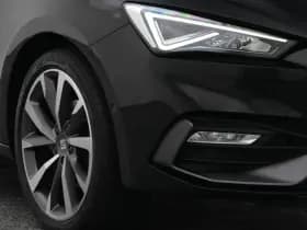 SEAT Leon 1 0 etsi dsg 7 sportstourer fr business intense camera adaptive trekhaak thumbnail 17