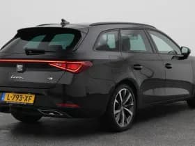 SEAT Leon 1 0 etsi dsg 7 sportstourer fr business intense camera adaptive trekhaak thumbnail 6