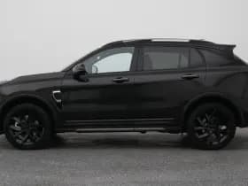 Lynk & 01 1 5 plug in hybrid 360 black zwarte hemel nld auto thumbnail 13