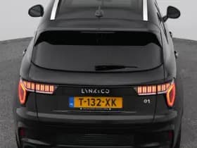 Lynk & 01 1 5 plug in hybrid 360 black zwarte hemel nld auto thumbnail 28