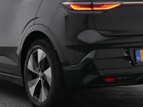 Renault Megane e tech ev60 optimum charge equilibre camera adaptive carplay thumbnail 18