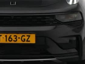 Lynk & 01 1 5 plug in hybrid 360 black zwarte hemel nld auto thumbnail 19