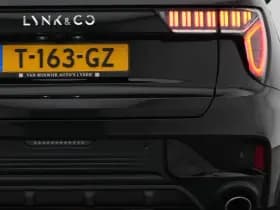 Lynk & 01 1 5 plug in hybrid 360 black zwarte hemel nld auto thumbnail 20