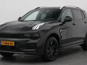 Lynk & 01 1 5 plug in hybrid 360 black zwarte hemel nld auto