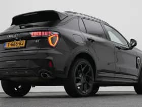 Lynk & 01 1 5 plug in hybrid 360 black zwarte hemel nld auto thumbnail 16