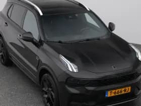 Lynk & 01 1 5 plug in hybrid 360 black zwarte hemel nld auto thumbnail 24