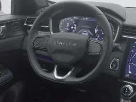 Lynk & 01 1 5 plug in hybrid 360 black zwarte hemel nld auto thumbnail 7