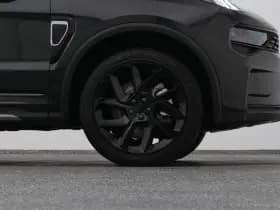 Lynk & 01 1 5 plug in hybrid 360 black zwarte hemel nld auto thumbnail 40