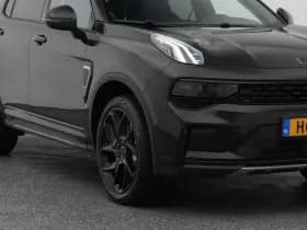 Lynk & 01 1 5 plug in hybrid 360 black zwarte hemel stuurverwarming nld auto thumbnail 17