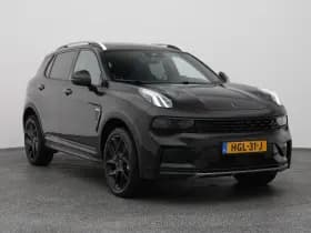 Lynk & 01 1 5 plug in hybrid 360 black zwarte hemel stuurverwarming nld auto thumbnail 44