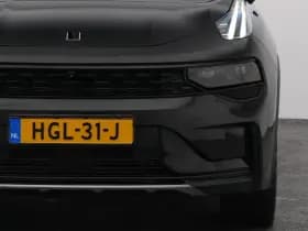 Lynk & 01 1 5 plug in hybrid 360 black zwarte hemel stuurverwarming nld auto thumbnail 59