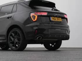 Lynk & 01 1 5 plug in hybrid 360 black zwarte hemel stuurverwarming nld auto thumbnail 62