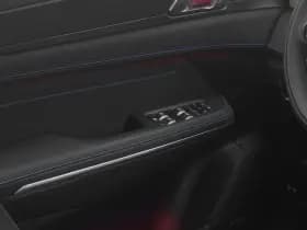 Lynk & 01 1 5 plug in hybrid 360 black zwarte hemel nld auto thumbnail 11