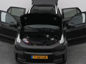 Lynk & 01 1 5 plug in hybrid 360 black zwarte hemel nld auto thumbnail 27