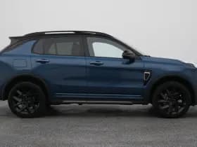 Lynk & 01 1 5 plug in hybrid 360 black zwarte hemel nld auto thumbnail 14
