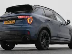 Lynk & 01 1 5 plug in hybrid 360 black zwarte hemel nld auto thumbnail 16