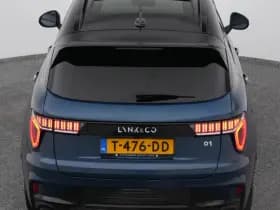 Lynk & 01 1 5 plug in hybrid 360 black zwarte hemel nld auto thumbnail 28