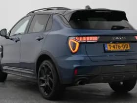 Lynk & 01 1 5 plug in hybrid 360 black zwarte hemel nld auto thumbnail 5