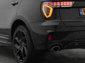 Lynk & 01 1 5 plug in hybrid 360 black nld auto thumbnail 18