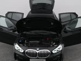 BMW 1-serie serie 116i automaat m sport camera navi thumbnail 27