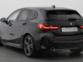 BMW 1-serie serie 116i automaat m sport camera navi thumbnail 5