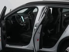 Volvo XC40 recharge p8 awd r design camera adaptive h k stoel en stuurverw thumbnail 32