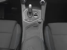 Lynk & 01 1 5 plug in hybrid 360 black zwarte hemel nld auto thumbnail 12