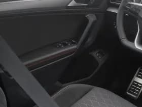 SEAT Tarraco 1 4 tsi e hybrid phev fr business pano 360 adaptive keyless stoel en stuurverw trekhaak thumbnail 11