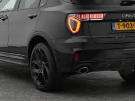Lynk & 01 1 5 plug in hybrid 360 black zwarte hemel nld auto thumbnail 18