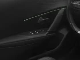 Peugeot E-208 208 ev gt pack 50 kwh stoelverw navi thumbnail 12