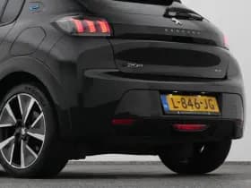 Peugeot E-208 208 ev gt pack 50 kwh stoelverw navi thumbnail 22