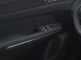 Lynk & 01 1 5 plug in hybrid 360 black zwarte hemel nld auto thumbnail 11