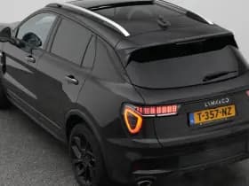 Lynk & 01 1 5 plug in hybrid 360 black zwarte hemel nld auto thumbnail 25
