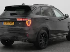 Lynk & 01 1 5 plug in hybrid 360 black zwarte hemel nld auto thumbnail 6